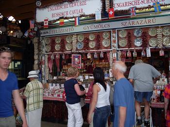 Budapeste: visite o Mercado Municial e reserve quatro dias para conhecer a cidade